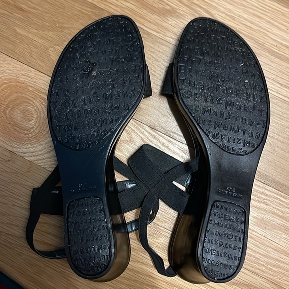 Stuart Weitzman wedge with fabric strap - Picture 4 of 7